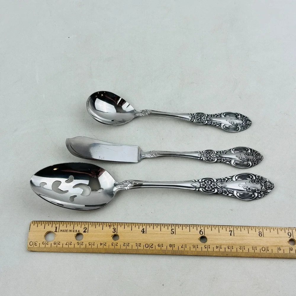 Vintage Springtime 3 Piece Set Pierced Serving‎ Spoon Butter Knife Sugar Shell